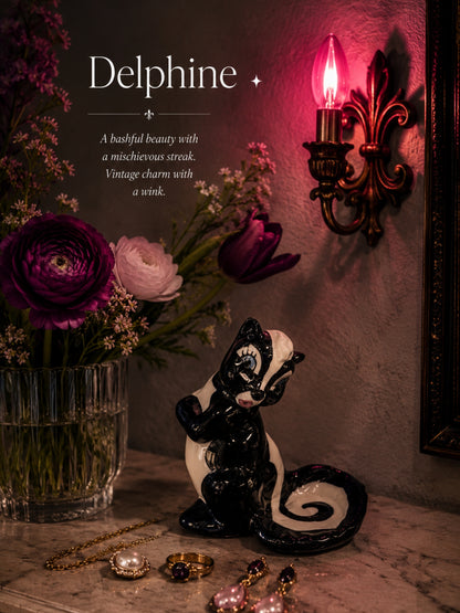 Delphine | Vintage Ceramic Skunk