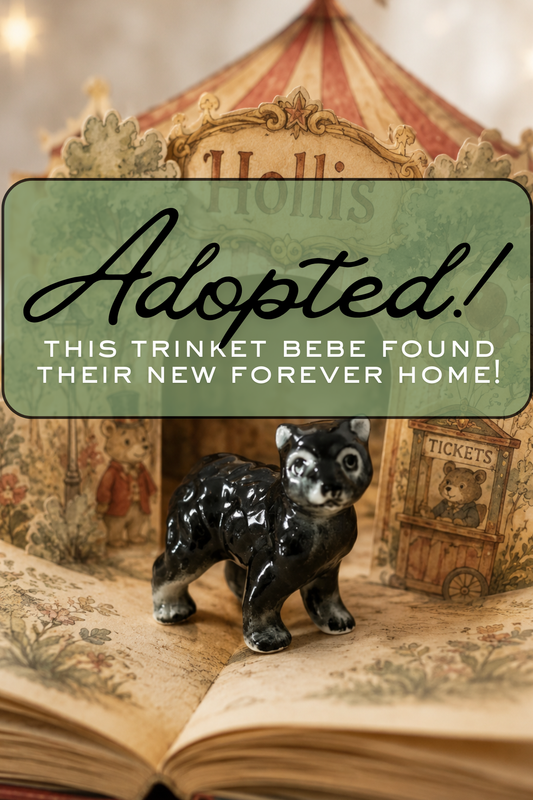 Hollis | Vintage Miniature Bear Figurine